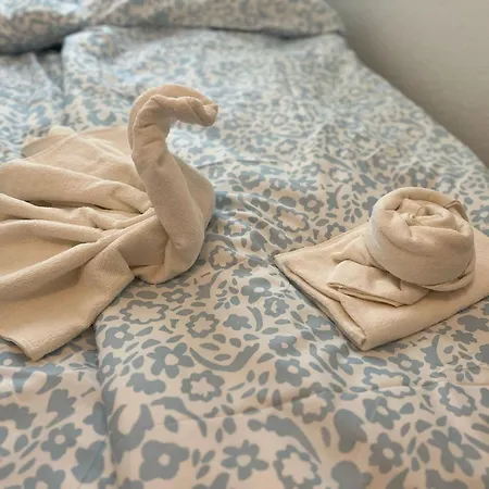 Moderne Citynahe Mit Parkmoeglichkeiten Lejlighed *