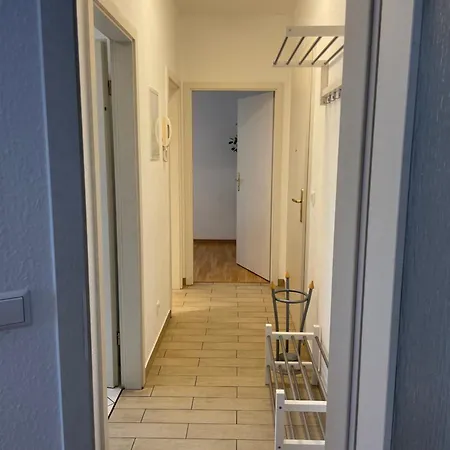 Moderne Citynahe Mit Parkmoeglichkeiten شقة شيمنيتز