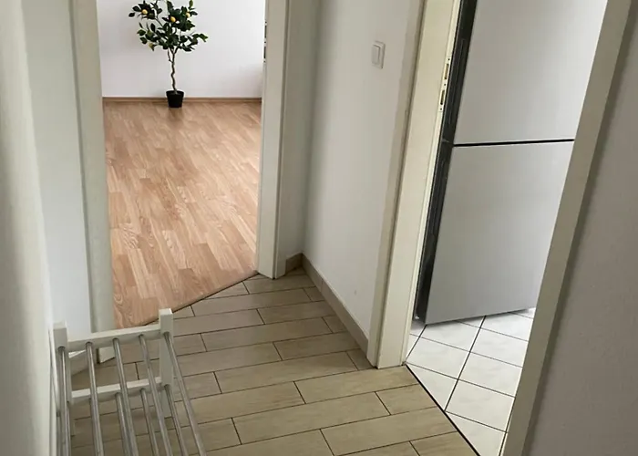 Moderne Citynahe Mit Parkmoeglichkeiten Lägenhet *